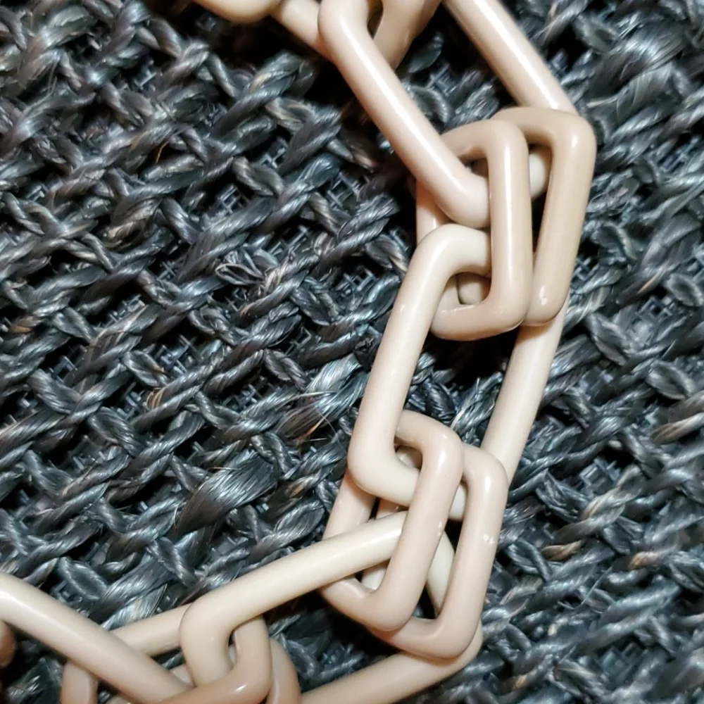 Boutique brand link chain taupe statement necklace